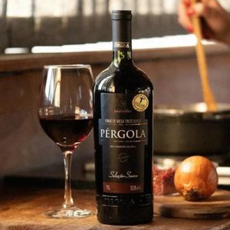 PÉRGOLA TINTO SUAVE